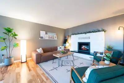Image de Cozy ocean-view bungalow 5mi to Olympic