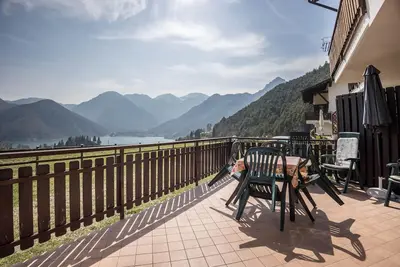 Image de Appartement \"Bellavista\" avec vue sur le lac et terrasse