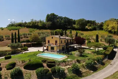 Image de Villa Belvedere Fortuna, swimming pool, 4 bedrooms, for 16 people, with sea view