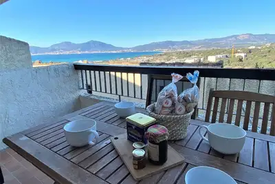 Image de Appartement T2 Ă Porticcio: Clim, Piscine Gratuite, Proche Plages et Commerces