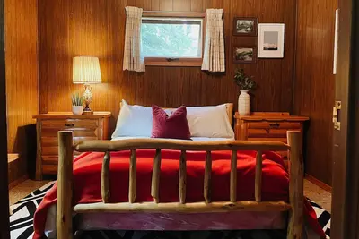 Image de Bowerbird Beach Camp Cabin #6
