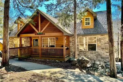 Image de “Roark Lodge” in Branson | Sleeps 6 & 7 min to Sdc