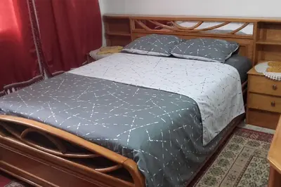 Image de Garçonnier avec salle de bain privée