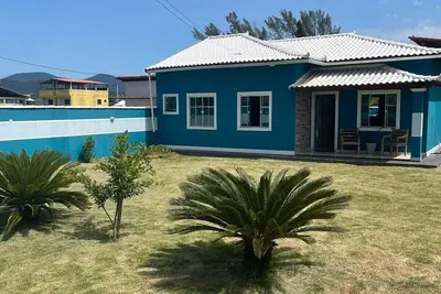Image de Complete house one block from the beach