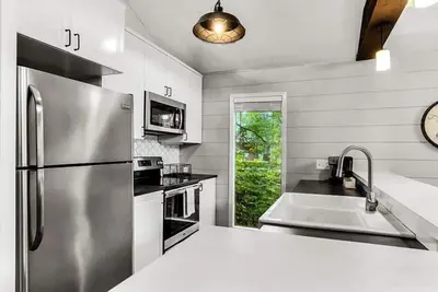 Image de Little gem of Margaritaville( sleeps 12+2)New Listing