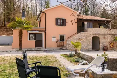 Image de Superbe maison à Mandalencici avec WiFi