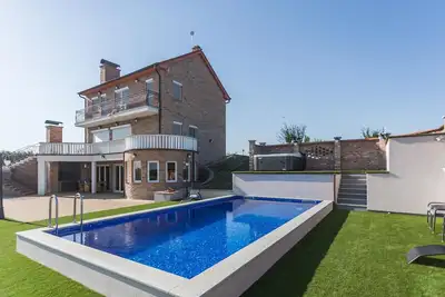 Image de Superbe maison de 5 chambres à Ceminac