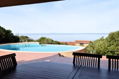 Image de Villa with shared pool and sea view