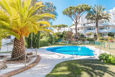 Image de Precioso duplex con jardin, Mijas