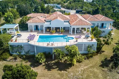 Image de Oceane (2\/4 Rooms) Luxury villa