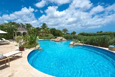 Image de Calliaqua Luxury house