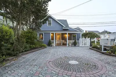 Image de Cheerful Home, 3b, 3b, 2 Blocks to the Ocean