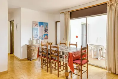 Image de Appartement 3-3 sur le Paseo Marítimo, proche plage, avec terrasse et Wi-Fi.