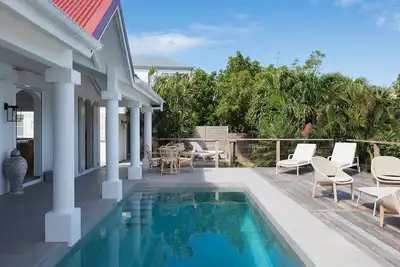 Image de Bijou (1/2 Rooms) Luxury villa