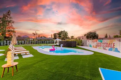 Image de Stunning Backyard -Mini Golf & Heated Pool! 5 Mins to Old Town Scottsdale!