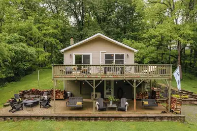 Image de Private Riverfront 50 Acre Farm w/Pond. Dog Friendly
