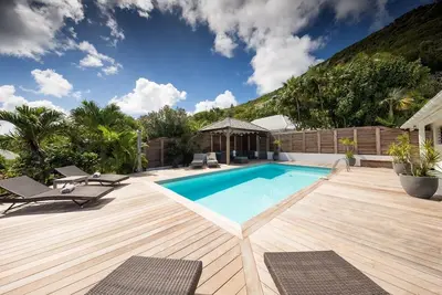 Image de Manonjul (2/3 Rooms) Luxury villa