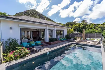 Image de Feyrouz (3/5 Rooms) Luxury villa