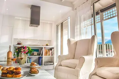 Harbor Haven Luxury apartment