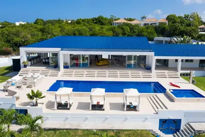 Image de El Grande Azure (3/5 Rooms)