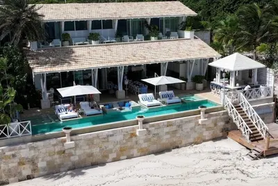 Image de Villa Sha - Luxury Beachfront Villa