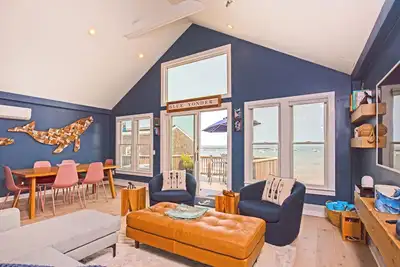 Image de Stunning 2Bd/2Ba waterfront condo with beach access!