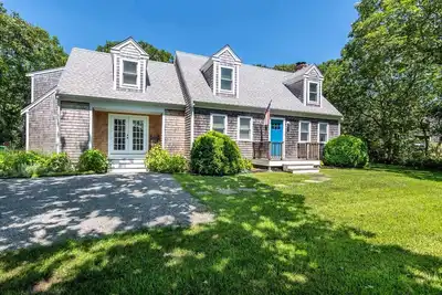 Image de Newly Renovated Cape In Edgartown