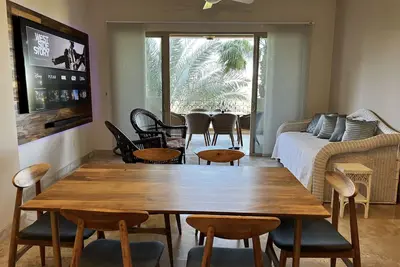 Image de BeachFront | Golf | Heated pool | Tennis | Netflix