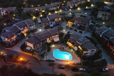 Image de Small villa in Budoni, 20 km from Olbia airport. Up to 12 beds. 2km from the sea