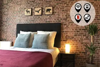 Image de Studio avec balcon & parking gratuit