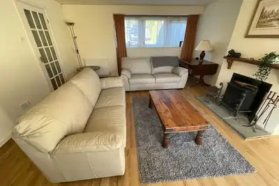 Image de Oak Cottage, a luxury cottage 4 bed cosy sleeps 8, dogs very welcome