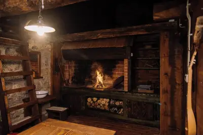 Image de Homerez - Chalet cosy à Gospić avec jacuzzi et vue sur la montagne