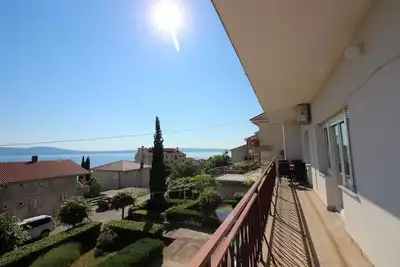 Image de Appartement de vacances Novi Vinodolski pour 1 - 6 personnes avec 3 chambres à coucher - Maison de v