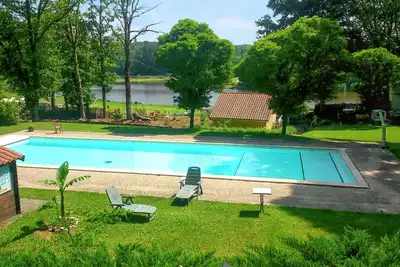 Image de Homerez - Bungalow à Rochechouart