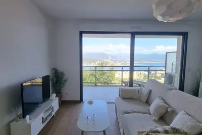 Image de Appartement de standing : terrasse vue mer & clim