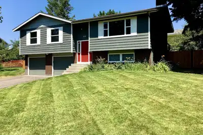 Image de 4 Bedroom, Central between Whitefish, Glacier National Park, High Speed Internet