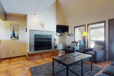 Image de Close to Lifts | Fireplace | Views | Ski Run A9