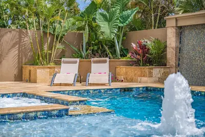 Image de Private Luxury Villa in Kihei. Just moments walk to the beach. 10/10 reviews!