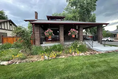 Image de Charming Washington Park Bungalow