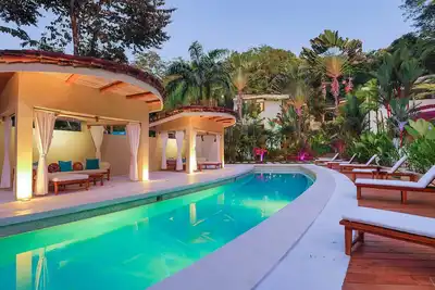 Image de 3 Toed Abode 3 bedroom in Manuel Antonio Center