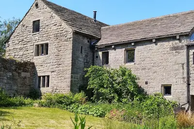 Image de Wyndell Cruck Cottage, character holiday cottage in Stocksbridge