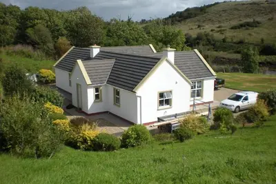 Image de M029 Waters Edge Mulranny-3 Bedroom-Sleeps 6