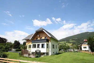 Image de Maison avec sauna près de la station de ski
