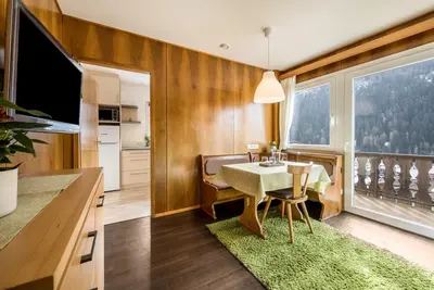 Image de Appartement \"Sciadules\" avec vue sur la montagne, Wi-Fi, jardin et terrasse