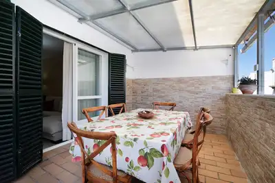 Image de Appartement Nao Victoria, avec Wi-Fi, climatisation et terrasses. Animaux bienvenus.