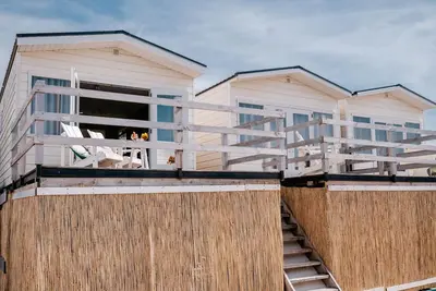 Image de Beachlodge by the Sea | Honeymoon suite on the beach