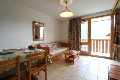 Image de À 10m des pistes de ski, 1er étage, balcon, télévision, casier à ski, 27m², Termignon-la-Vanoise