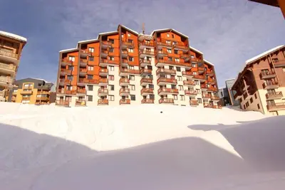 Image de À 150m des pistes de ski, étage -2, balcon, télévision, 30m², Val Thorens