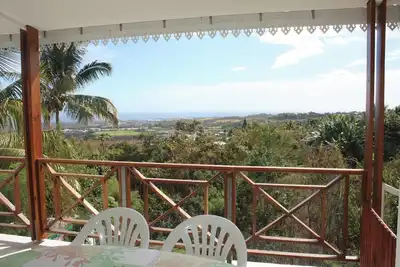 Image de Homerez - Maison charmante Ă Saint Paul avec vue sur la mer