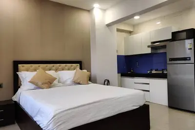 Image de Garden View 1 Room Kitchen with Modern Amenities